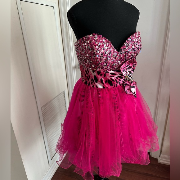 Incredible Y2K party dress - Picture 4 of 8